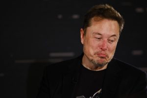 Elon Musk, che tipo di smartphone possiede