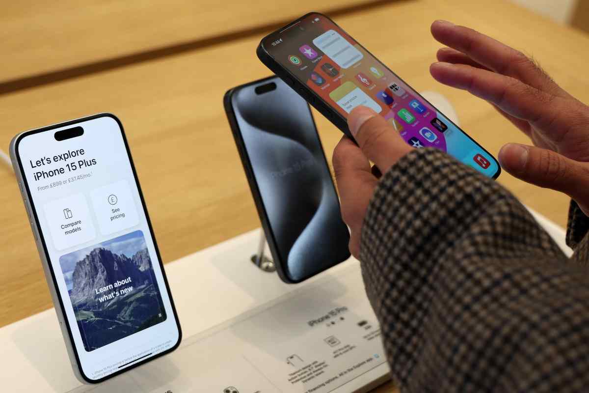 Trojan iPhone pericolo face ID dati bancari