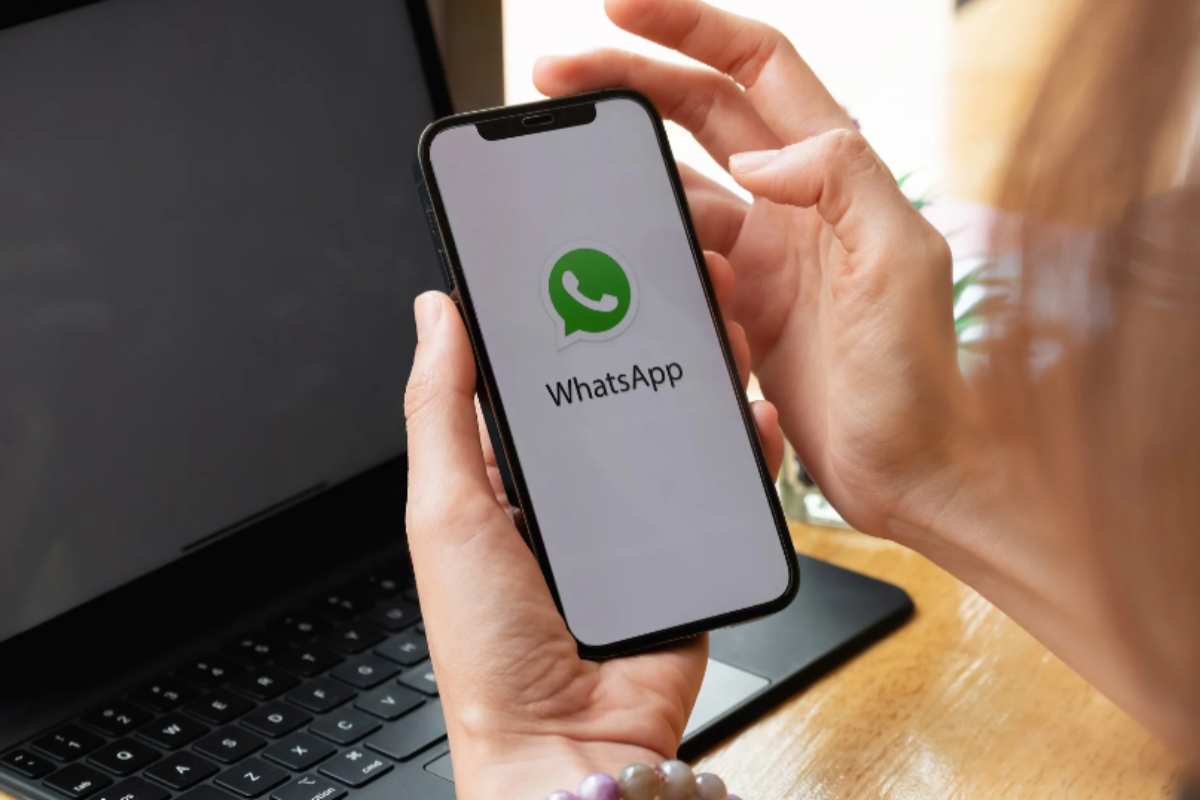 WhatsApp e i 7 codici Segreti